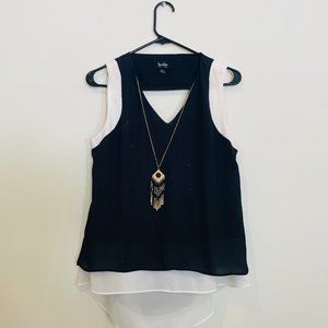 CUTE WHITE BLACK TANK TOP WITH NECKLACE